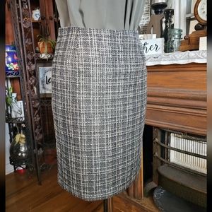 Liz Claiborne Wool Blend Tweed Black/Gray Shimmer Pencil Skirt Knee length Sz 6